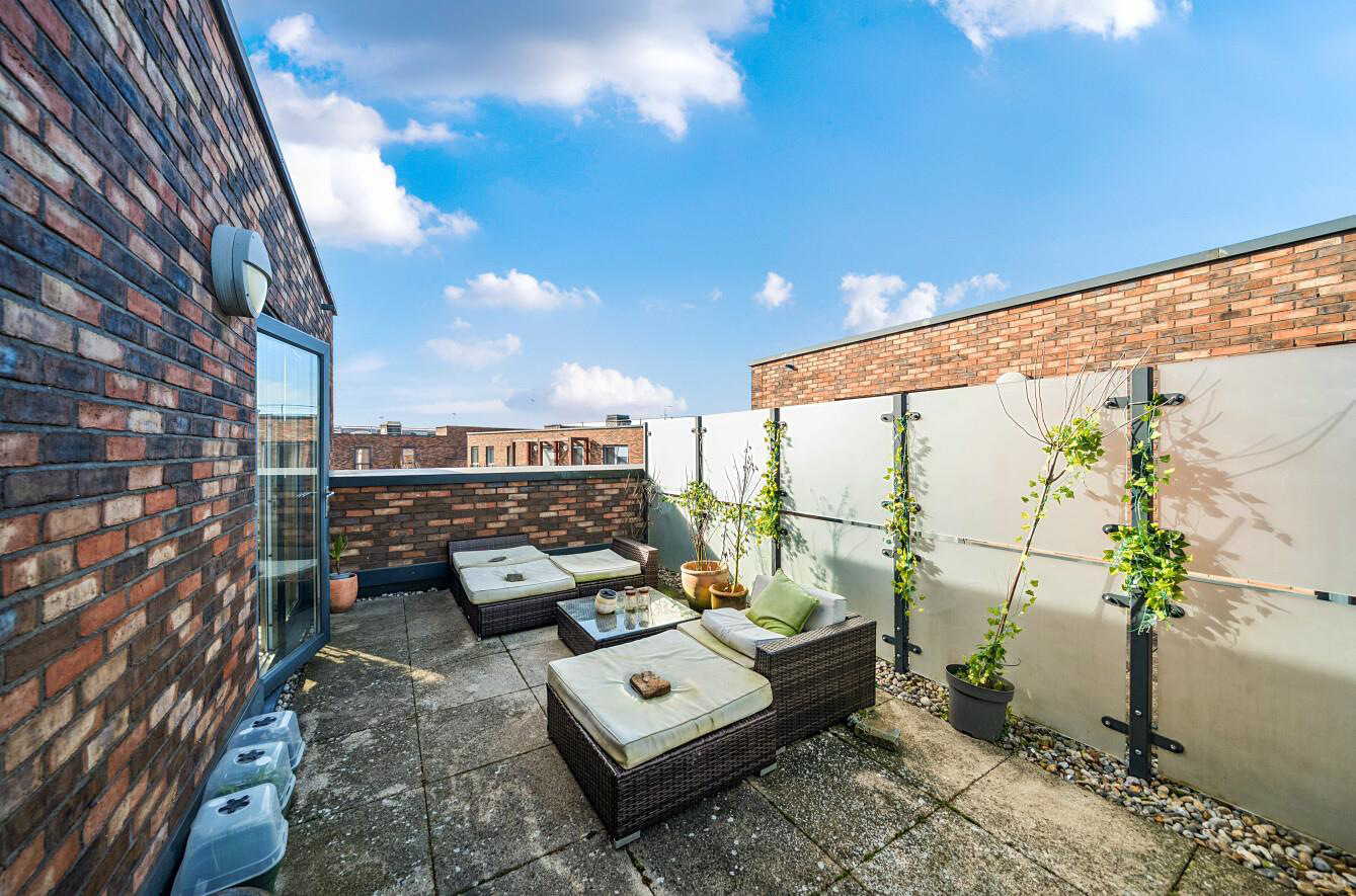 Madeleine Court, Stanmore Place, HA7, photo 6