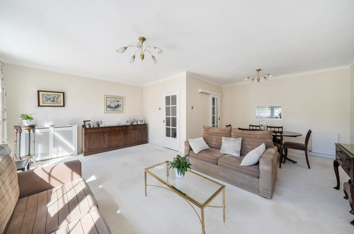 Sunningdale Close, Stanmore, HA7, photo 2