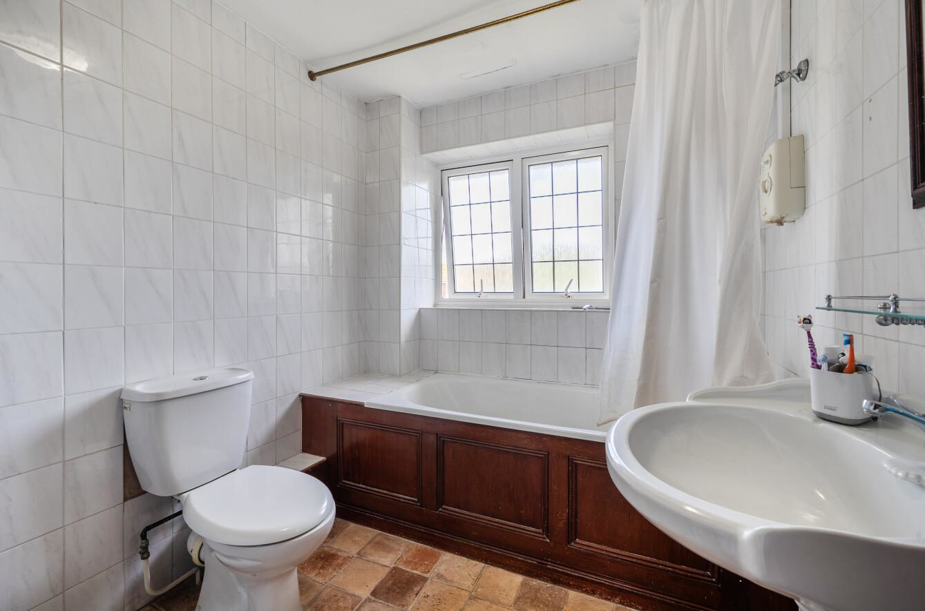 Wolverton Road, Stanmore, HA7, photo 12