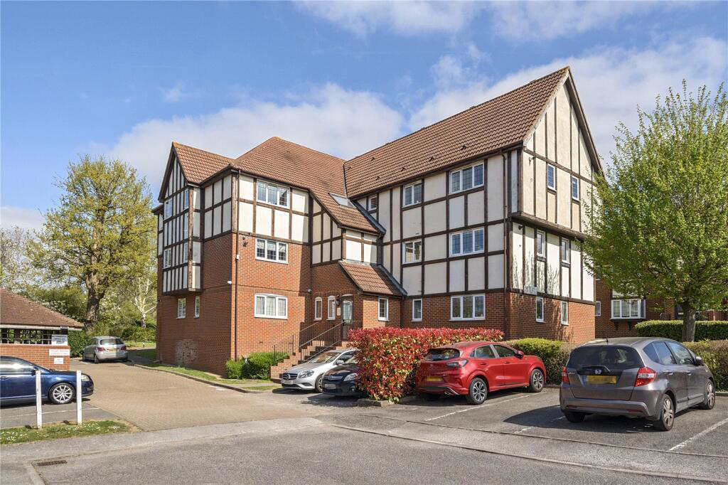 Priory Field Drive, Edgware, HA8