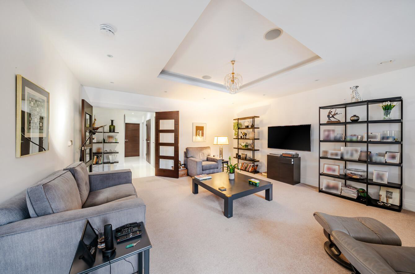 Walled Garden Court, Stanmore, HA7, photo 3