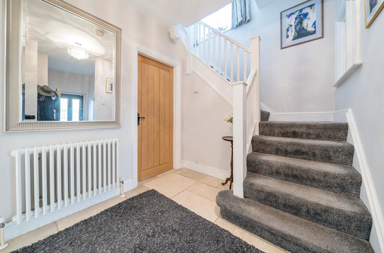 Bushey Hall Road, Bushey, WD23, photo 7