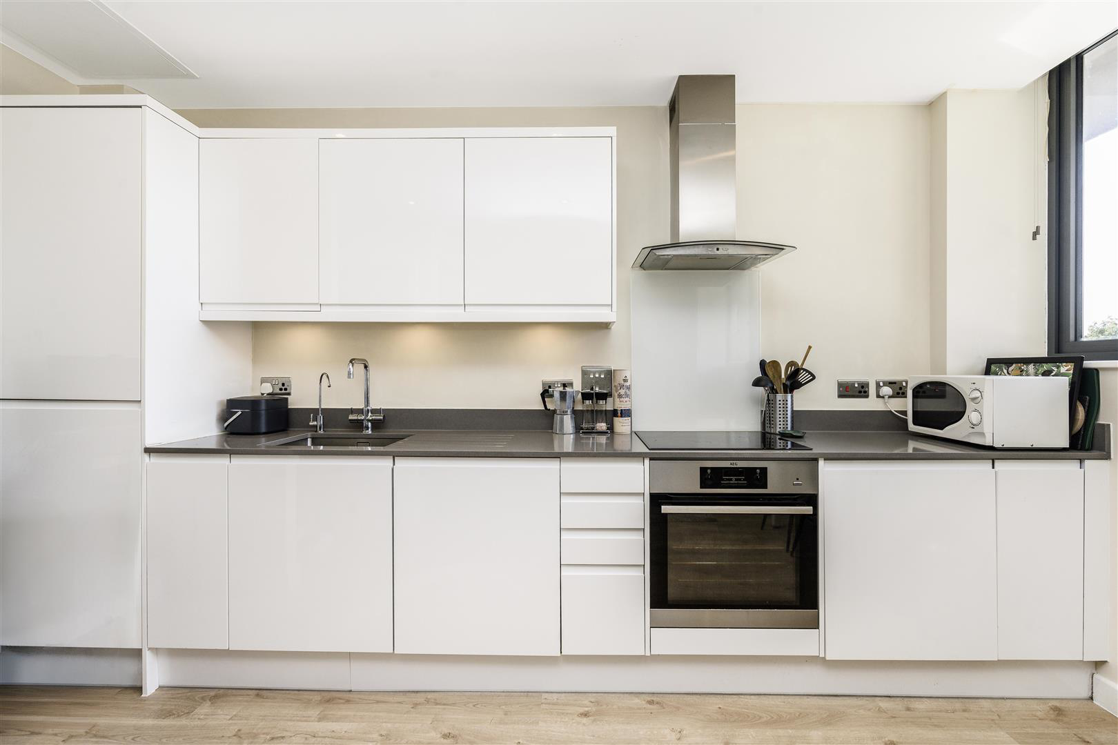 Burnell House,Stanmore, HA7, photo 4