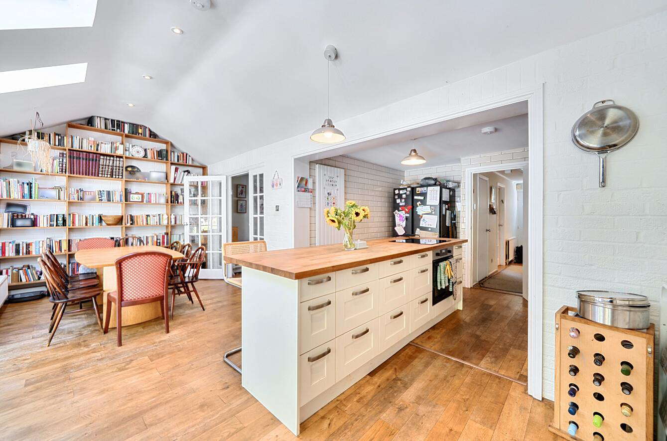 Temple Mead Close, Stanmore, HA7, photo 6