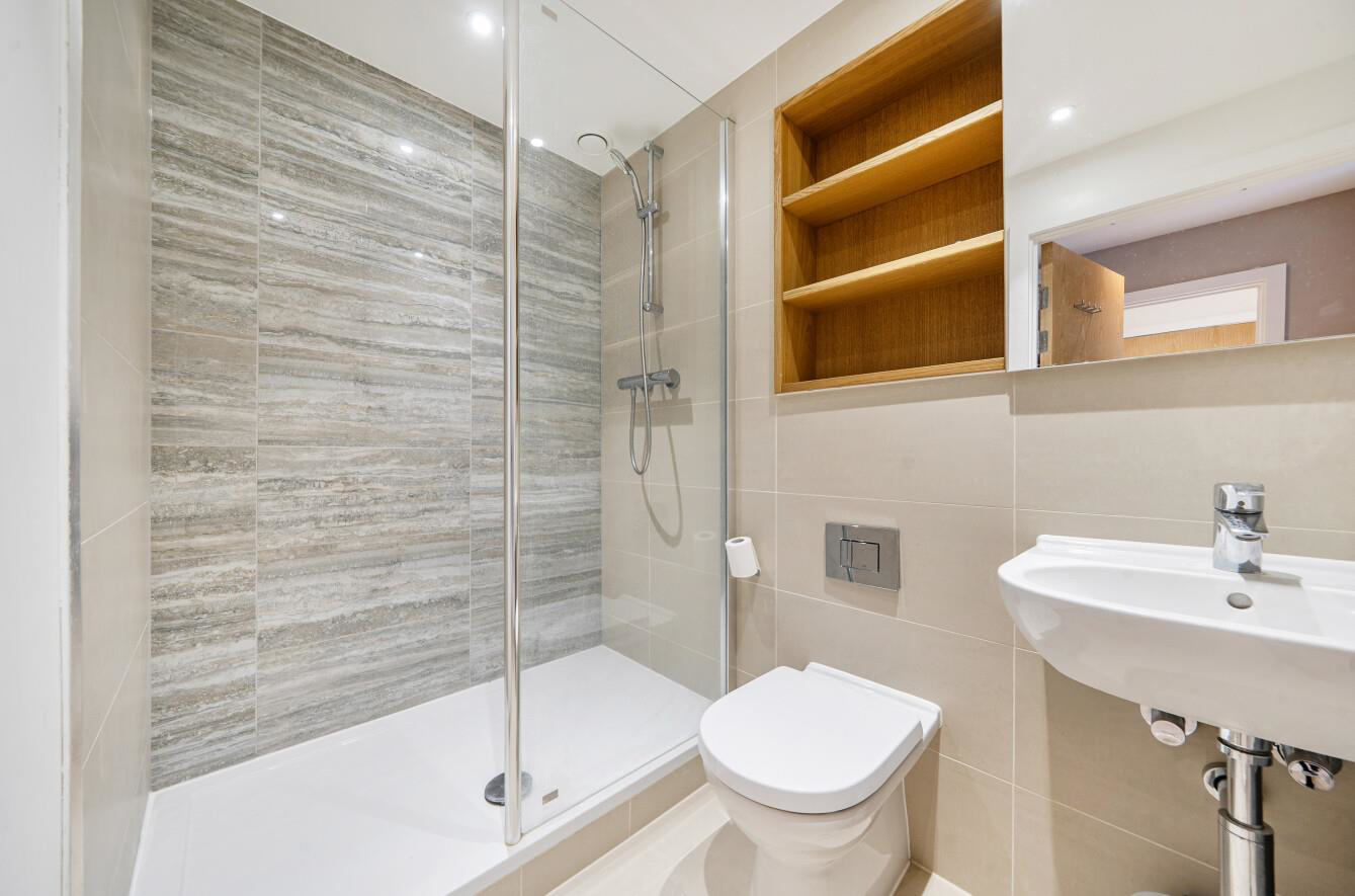 Royal Court, Stanmore Place, HA7, photo 7