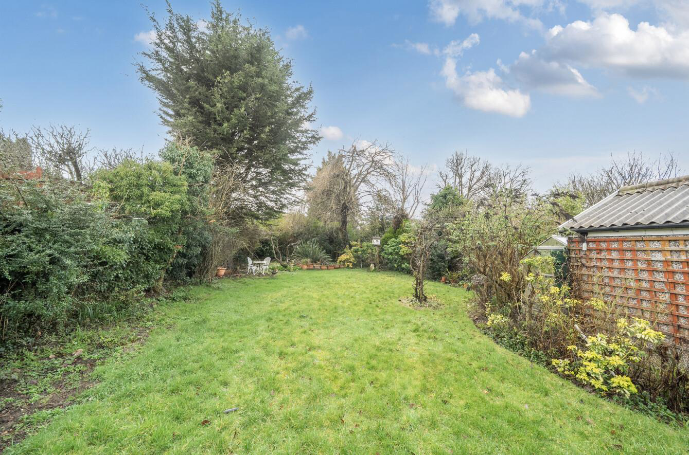 Chiltern Avenue, Bushey, WD23, photo 12