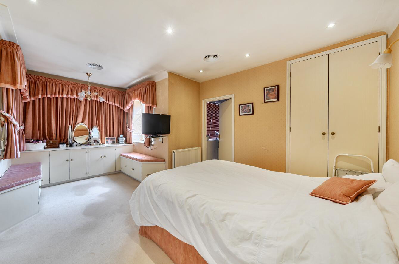 Davidson Frost-Wellings, DFW, Brockley Avenue, Sta