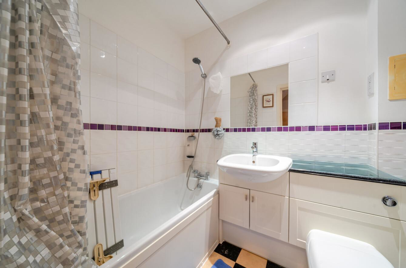 Fauna Close, Stanmore, HA7, photo 11