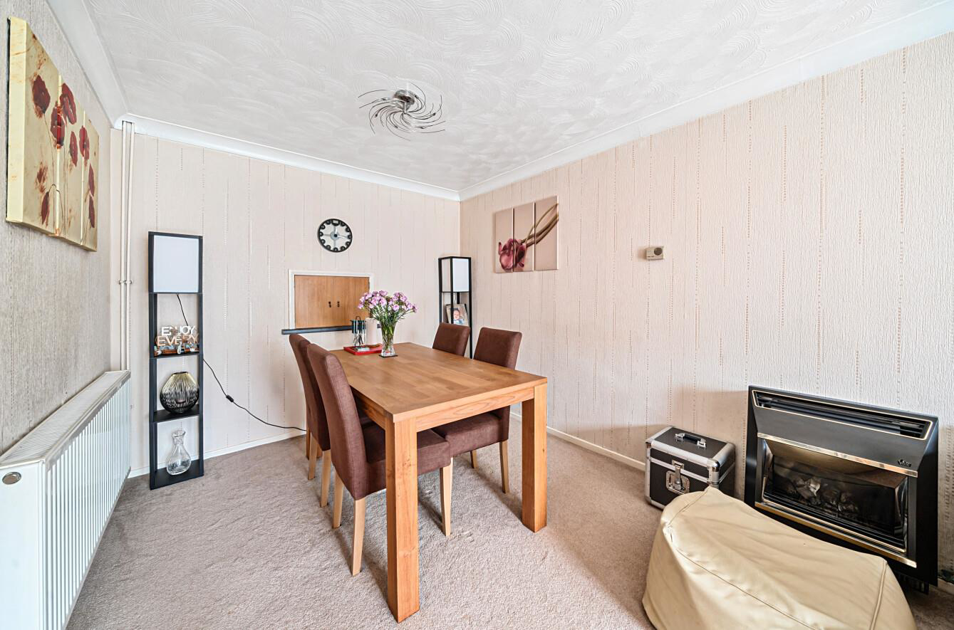 Meadow Road, Bushey, WD23, photo 11