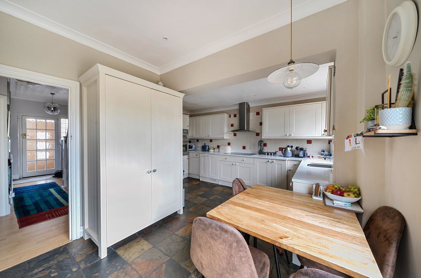 Woodhill Crescent, Harrow, HA3, photo 5