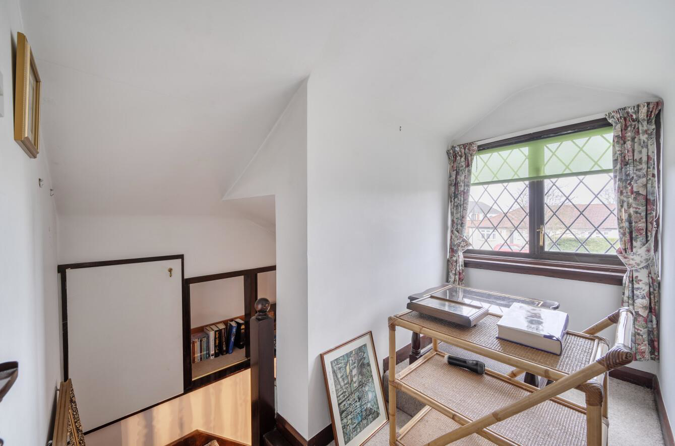 Chiltern Avenue, Bushey, WD23, photo 9