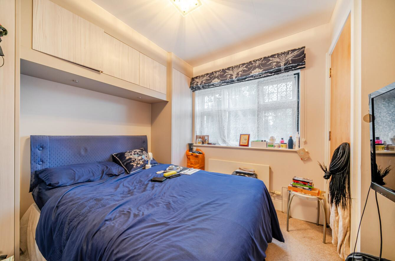 Fauna Close, Stanmore, HA7, photo 12