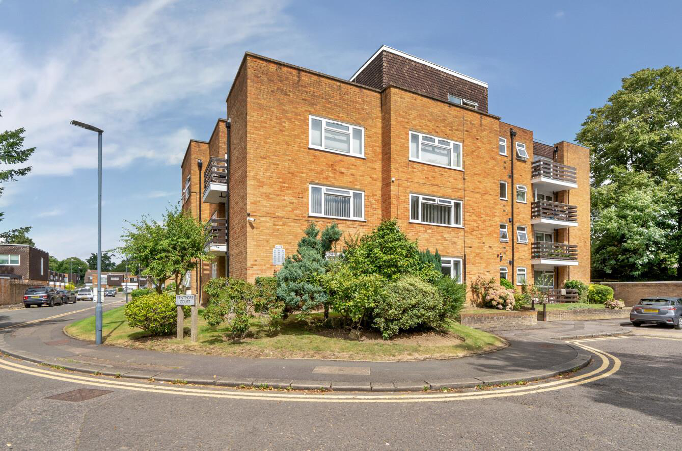 Mentmore Court, Stanmore, HA7