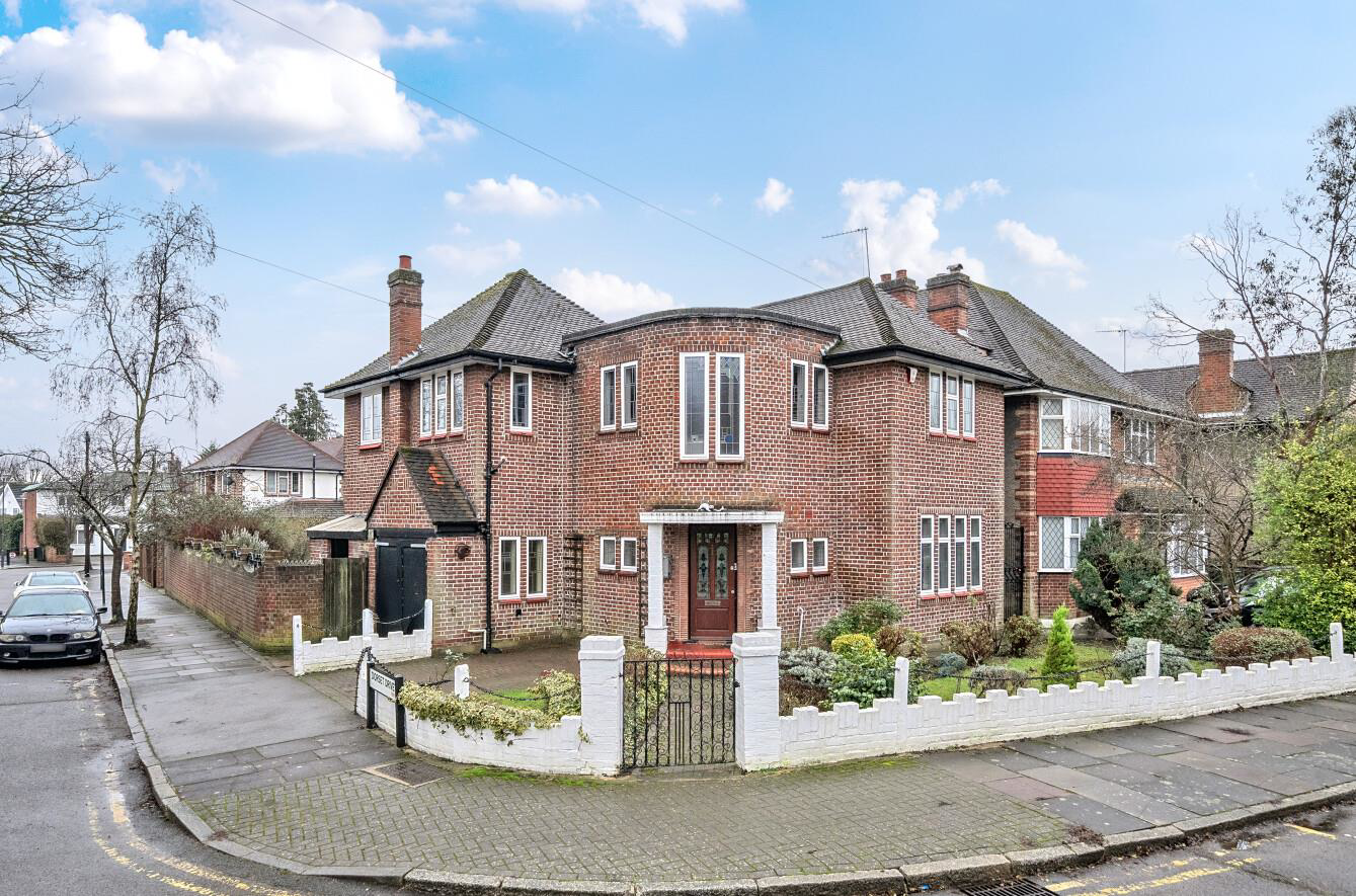 Cavendish Drive, Edgware, HA8