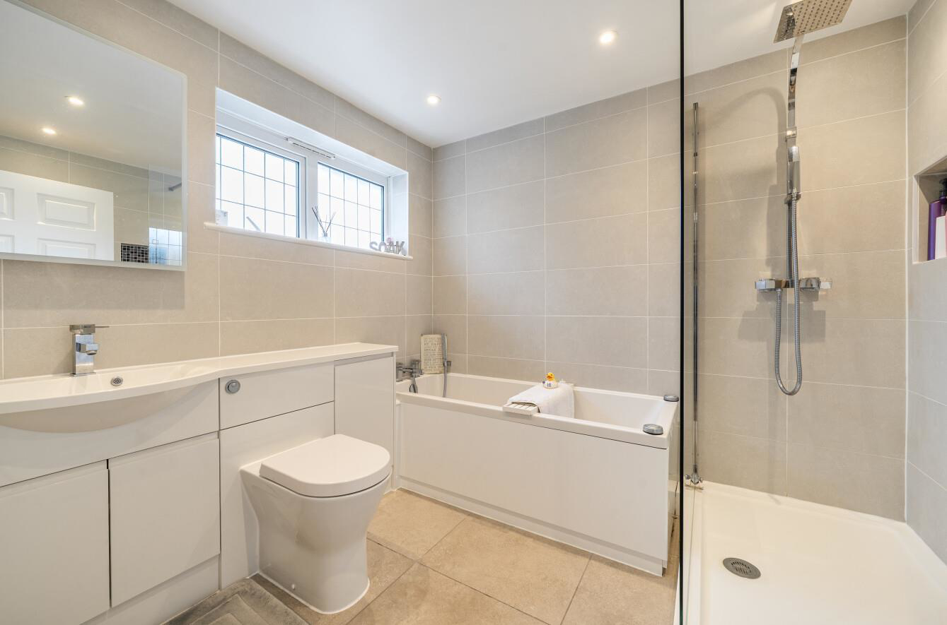 Binyon Crescent, Stanmore, HA7, photo 14