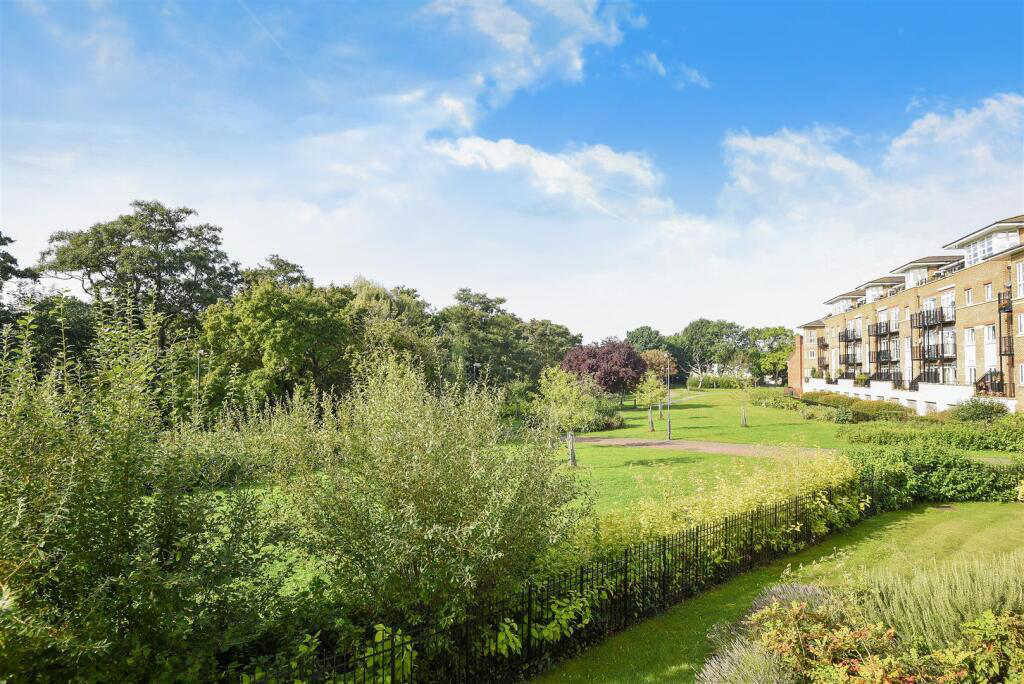 Lady Aylesford Avenue, Stanmore, HA7, photo 10