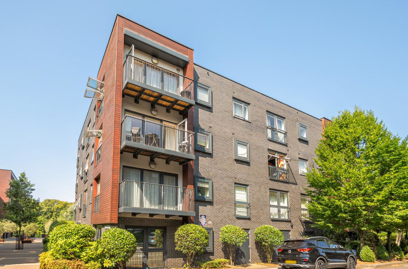 Sovereign Court, Stanmore, HA7, photo 13