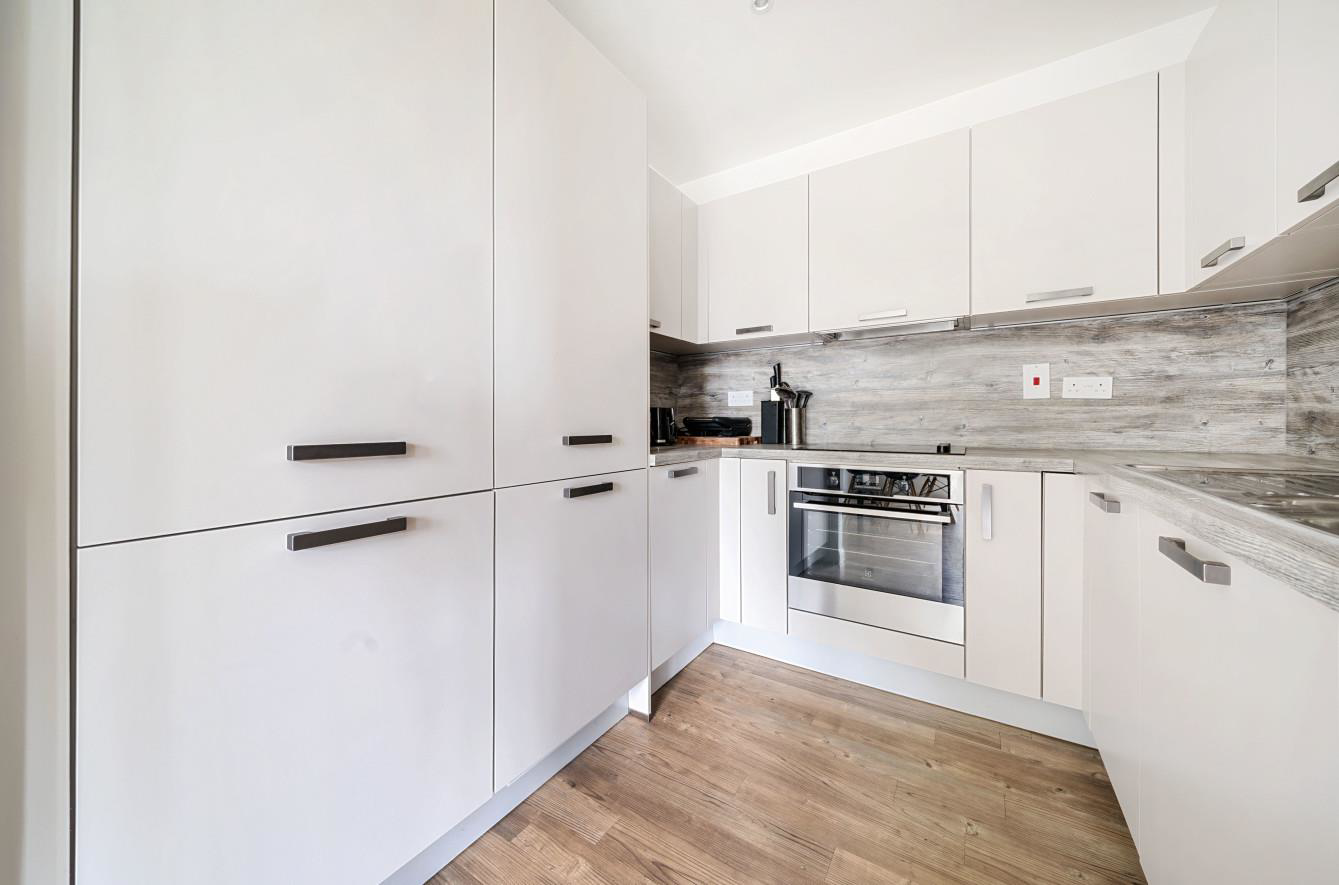 Welford Court, Edgware Green, HA8, photo 6