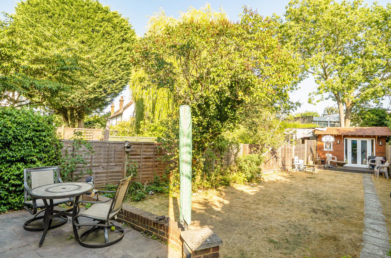 Golf Close, Stanmore, HA7, photo 9