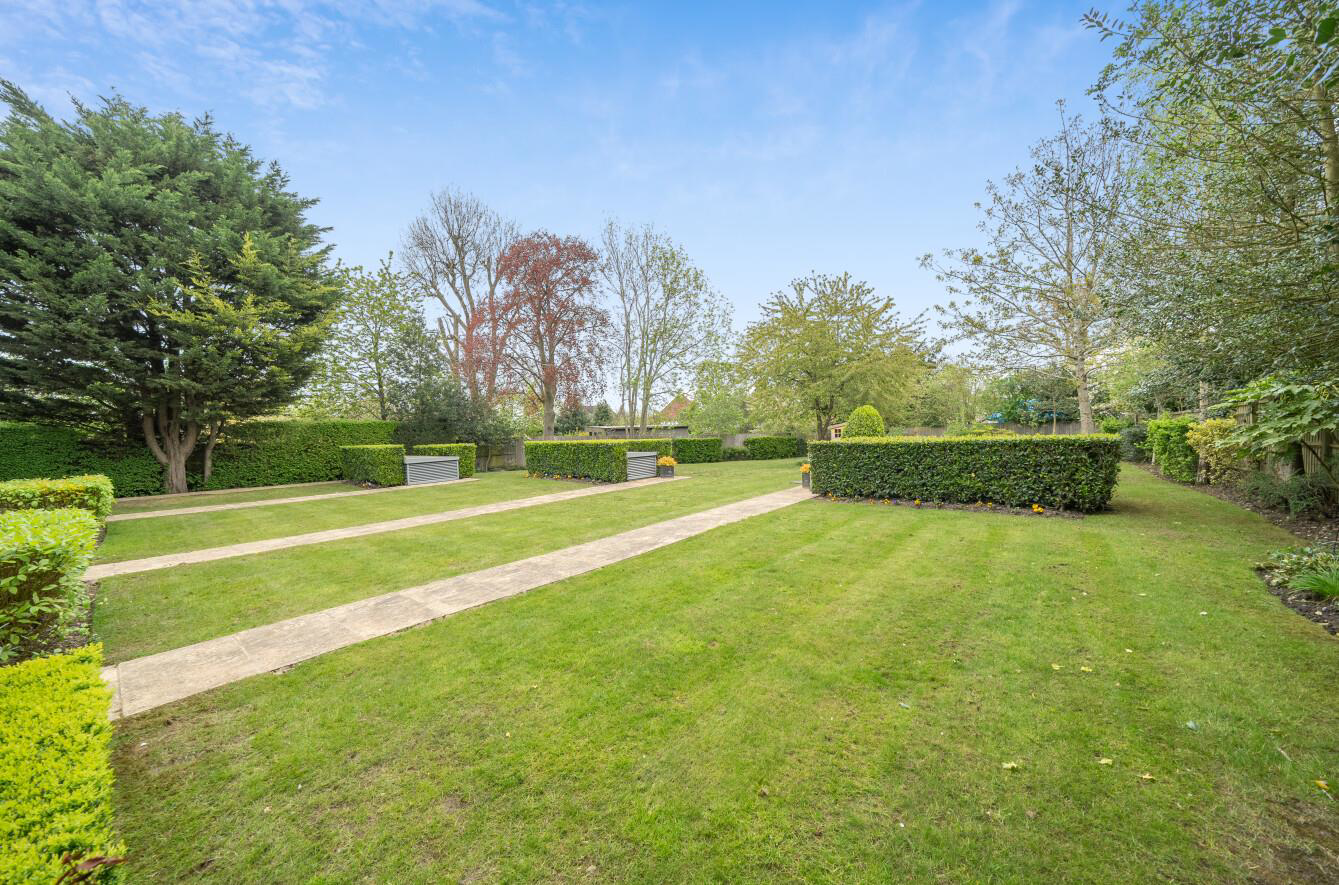 Lansdowne Court, Bushey, WD23, photo 7