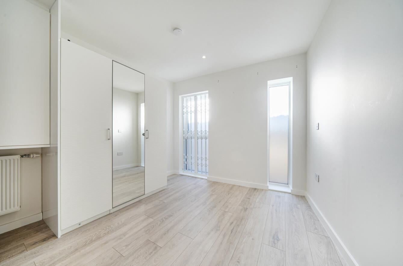 Royal Court, Stanmore Place, HA7, photo 10