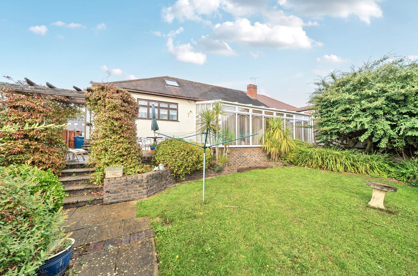 Ashdale Grove, Stanmore, HA7, photo 9