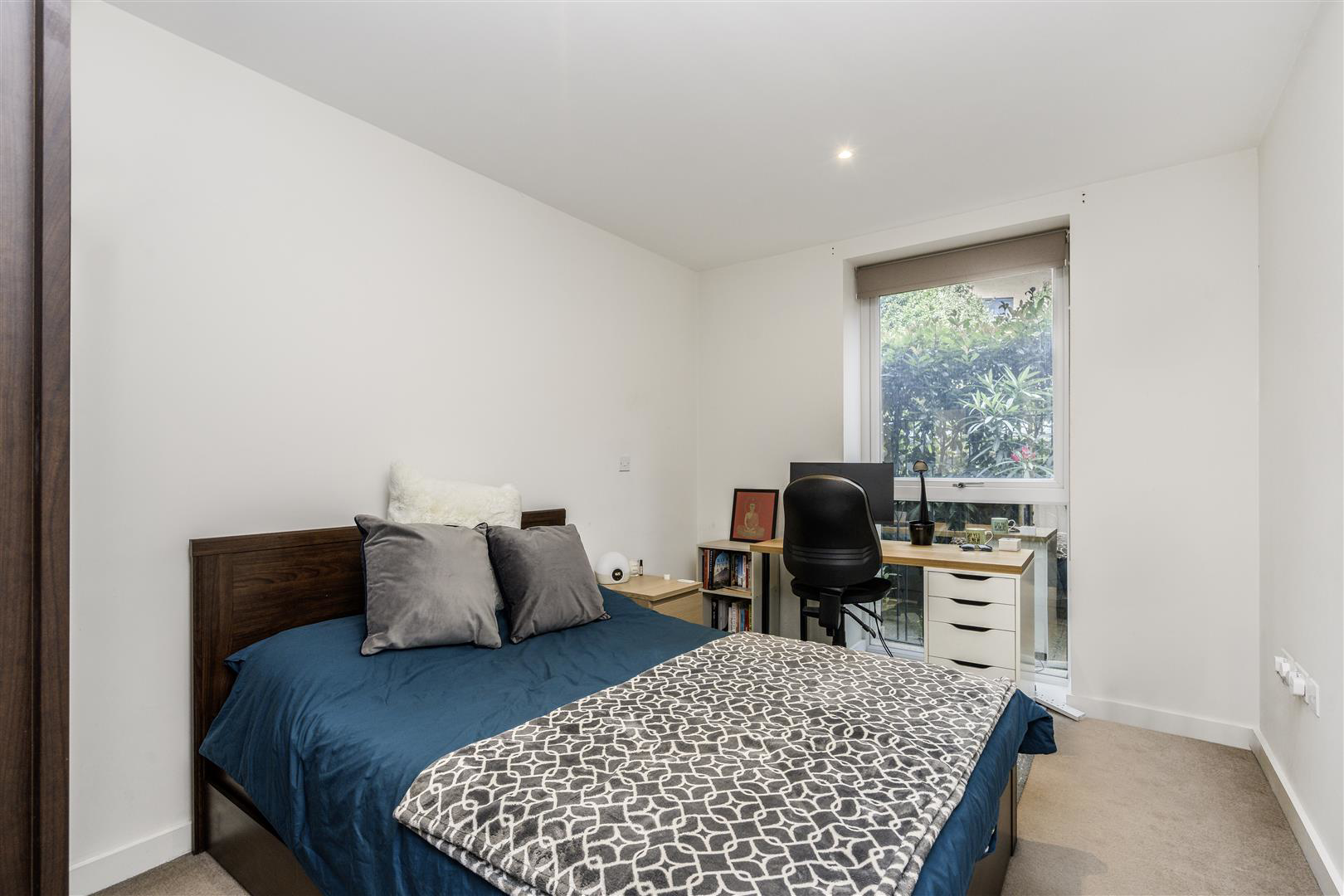 Carnarvon Court, Stanmore, HA7, photo 11