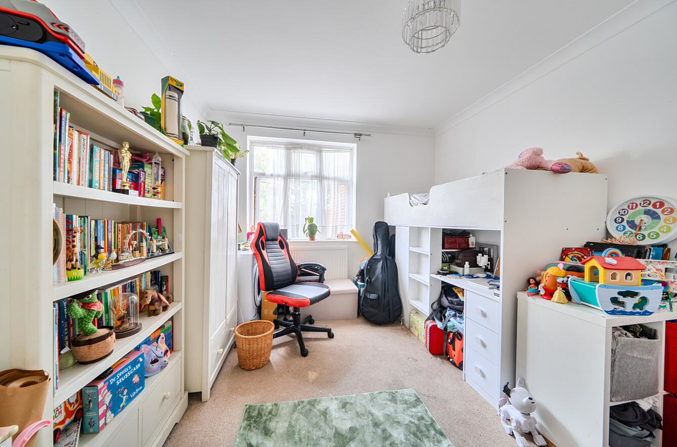 Davidson Frost-Wellings, DFW, HA8, Canons Park Clo