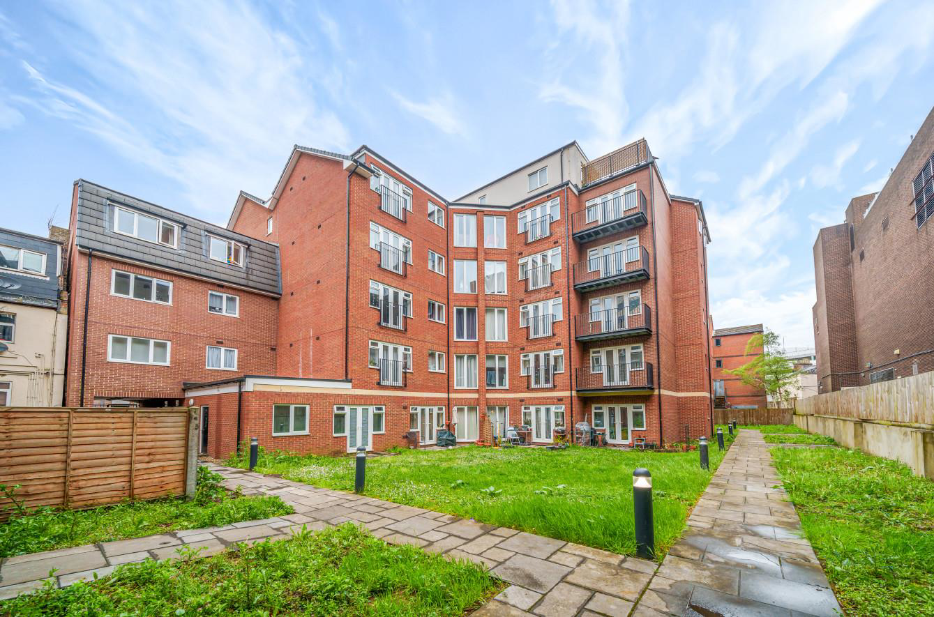 The Elms, John Street, Luton, photo 7