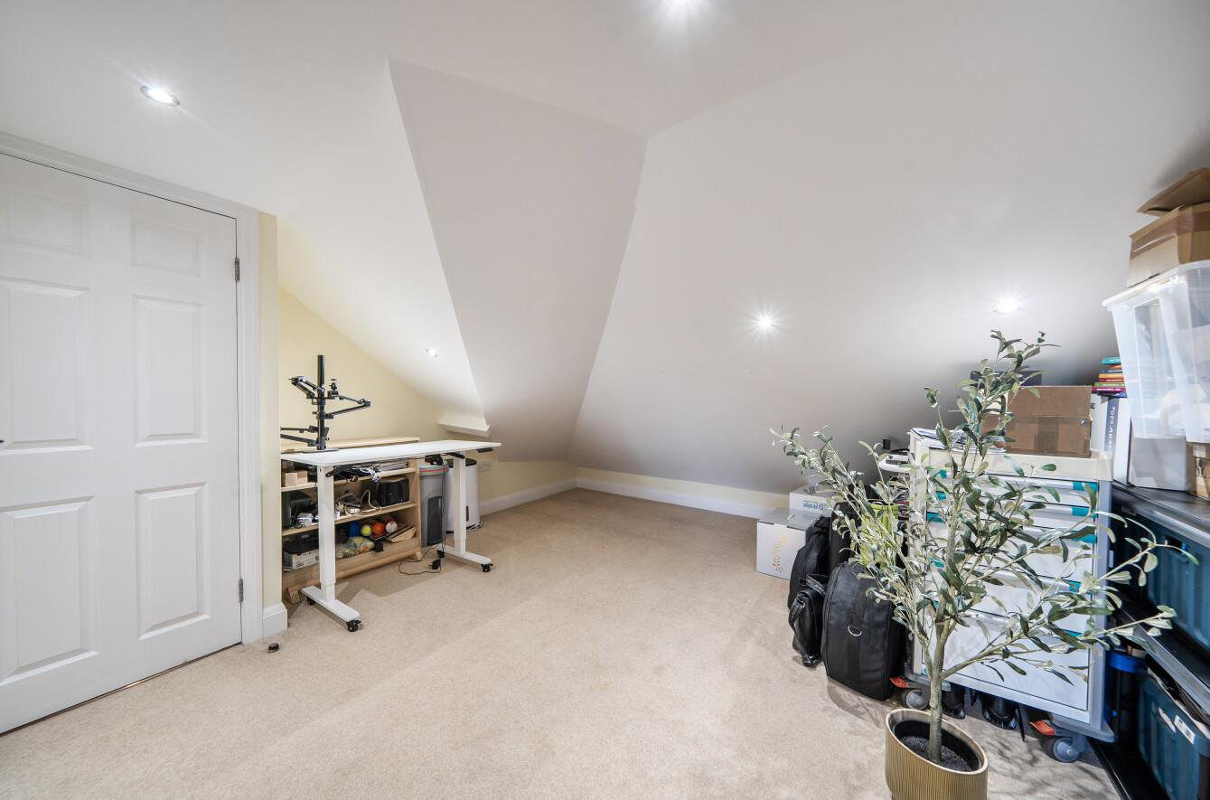 St. Leonards Avenue, Harrow, HA3, photo 23