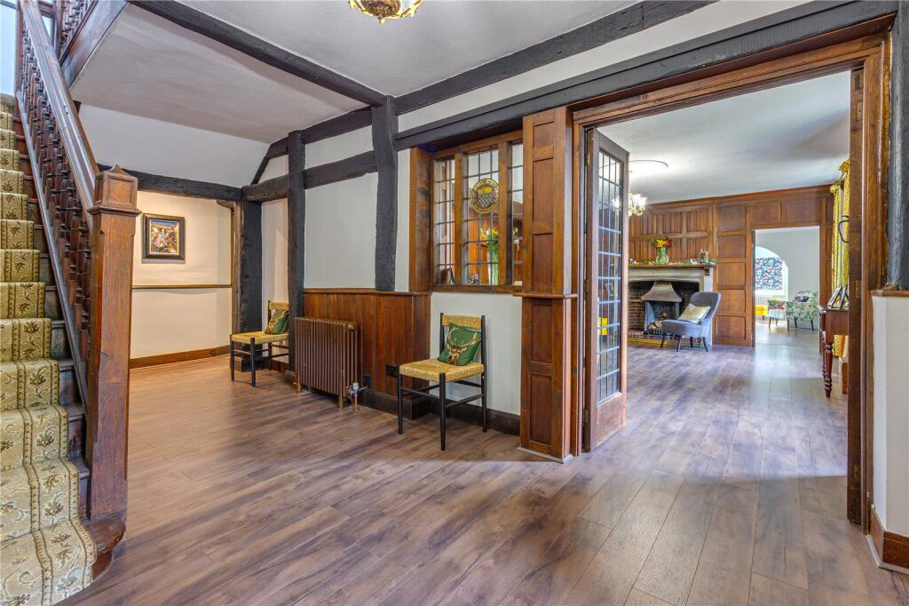 Davidson Frost-Wellings, DFW, Priory House, Hallwa