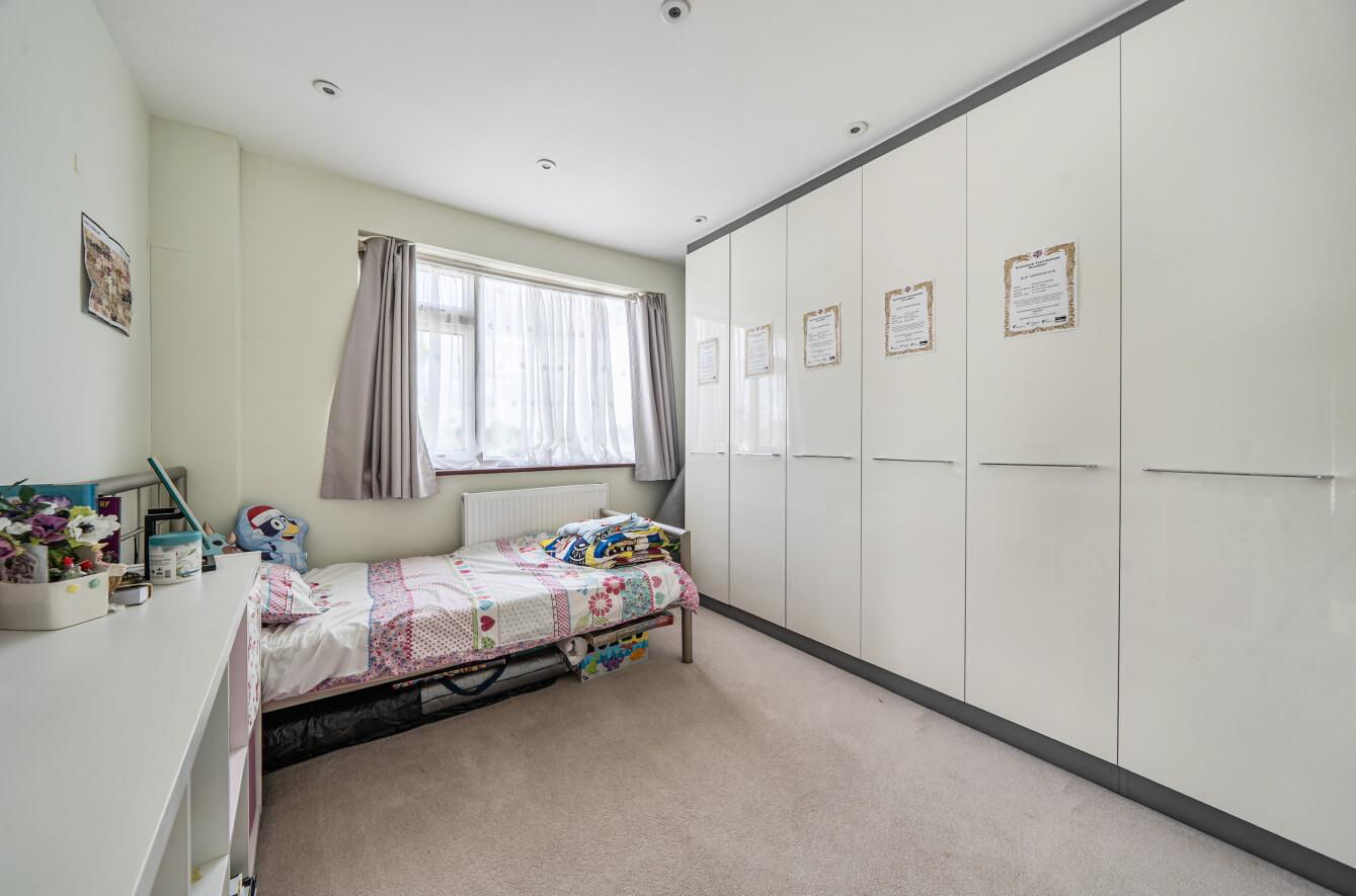 Bellamy Drive, Stanmore, HA7, photo 6