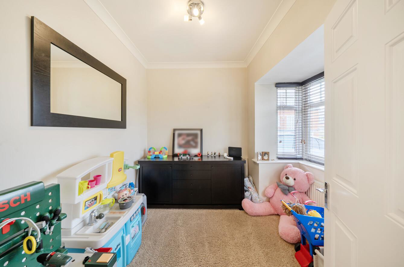Myddleton Close, Stanmore, HA7, photo 12