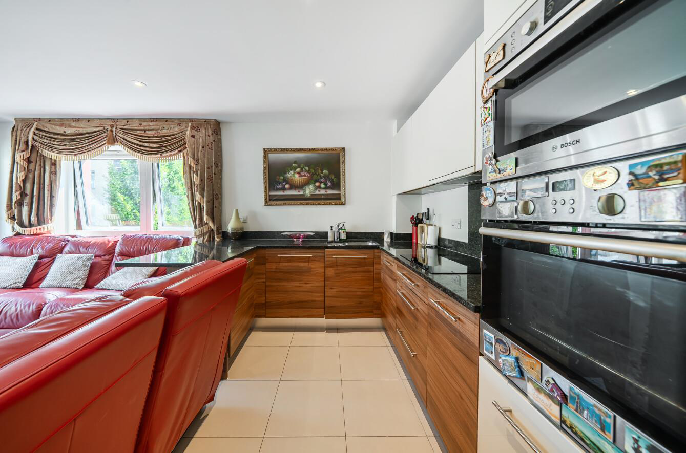 Sovereign Court, Stanmore, HA7, photo 4