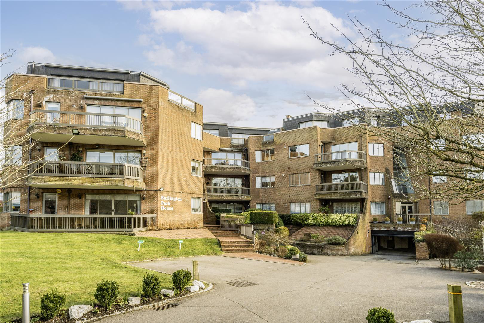Burlington Park House, Stanmore, HA7