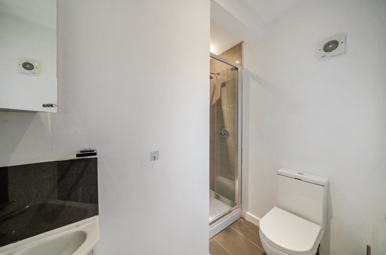 Cavendish Drive, Edgware, HA8, photo 13