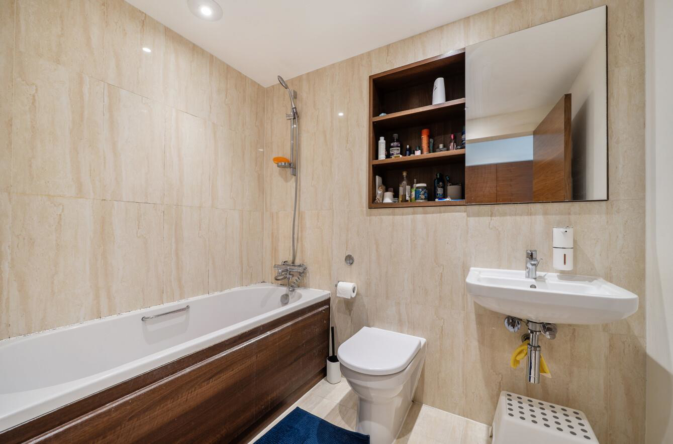 Sovereign Court, Stanmore, HA7, photo 10