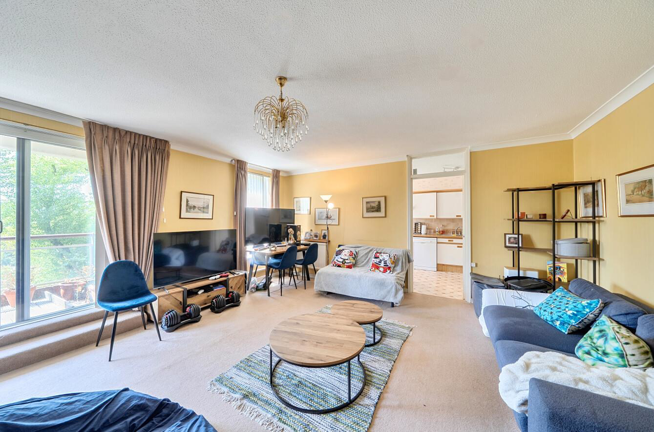 London House, Edgware, HA8, photo 2