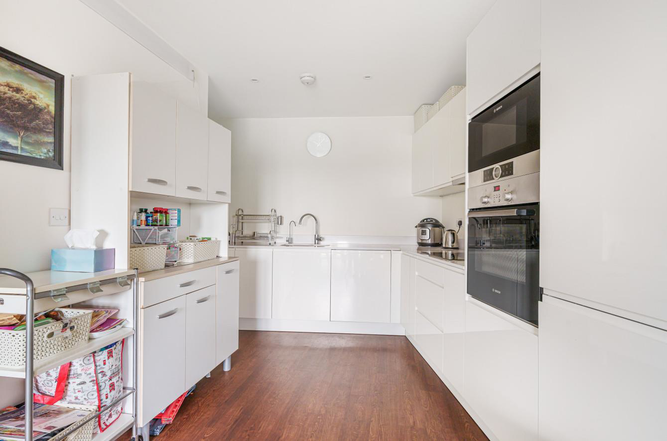 Royal Court, Stanmore Place, HA7, photo 4
