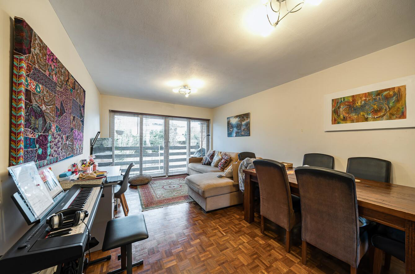 Mentmore Court, Stanmore, HA7, photo 6