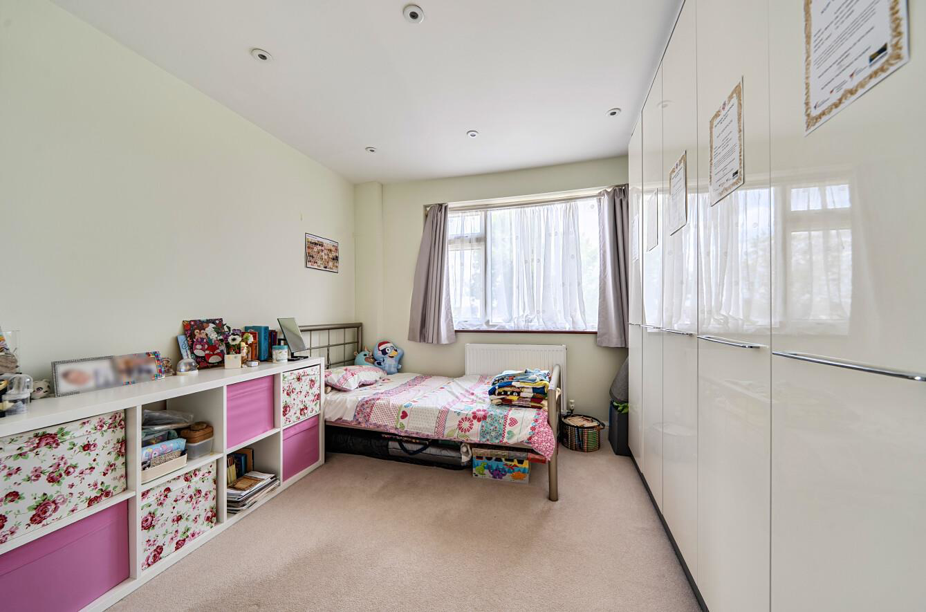 Bellamy Drive, Stanmore, HA7, photo 7