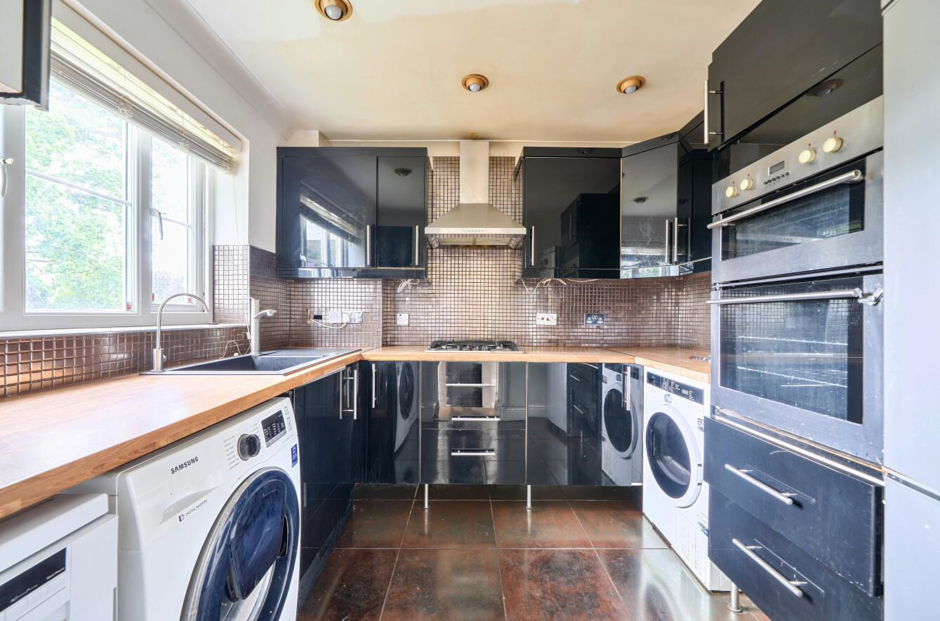 Courtens Mews, Stanmore, HA7, photo 5