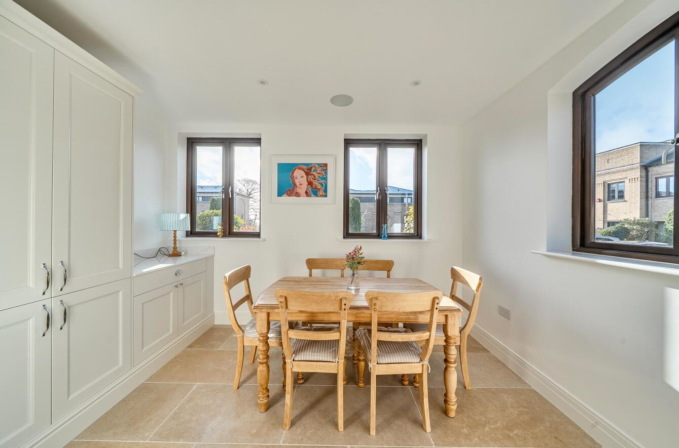 Soane Square, Stanmore, HA7, photo 11