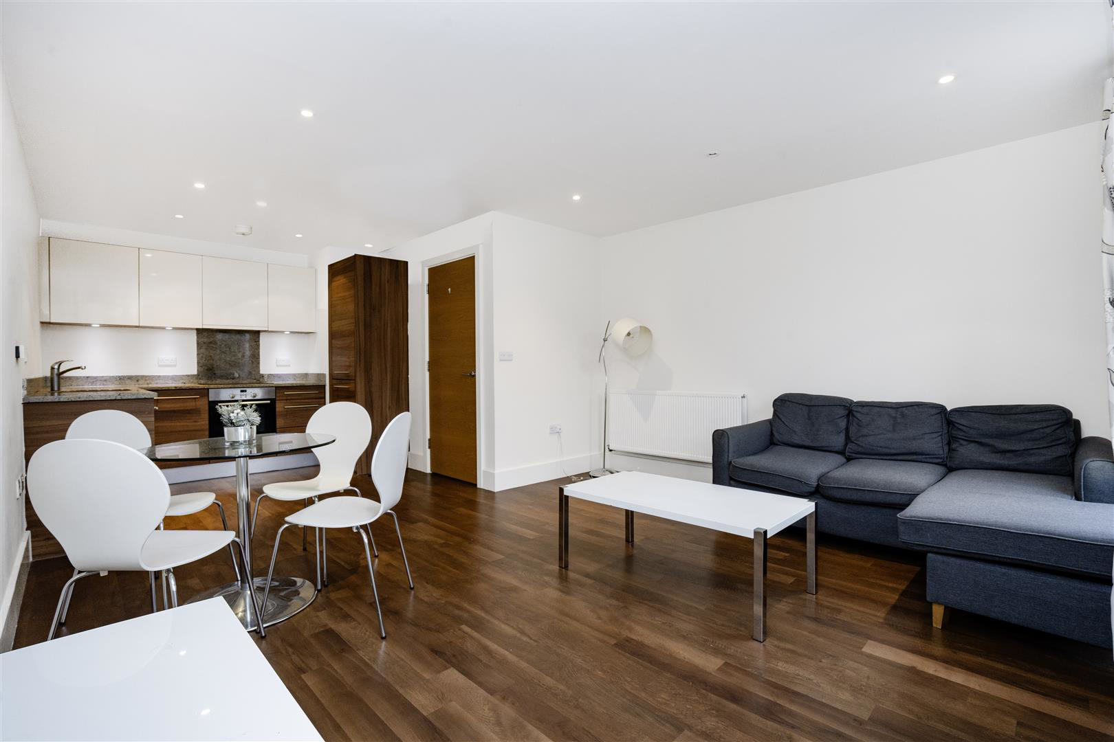 Attlee Court, Stanmore, HA7, photo 4