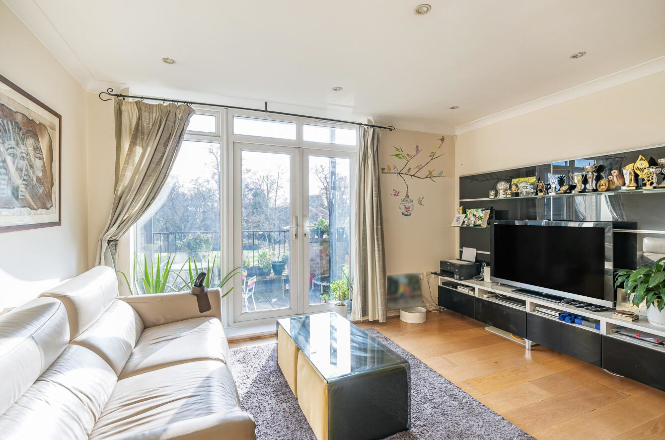 Pond House, Stanmore, HA7, photo 4
