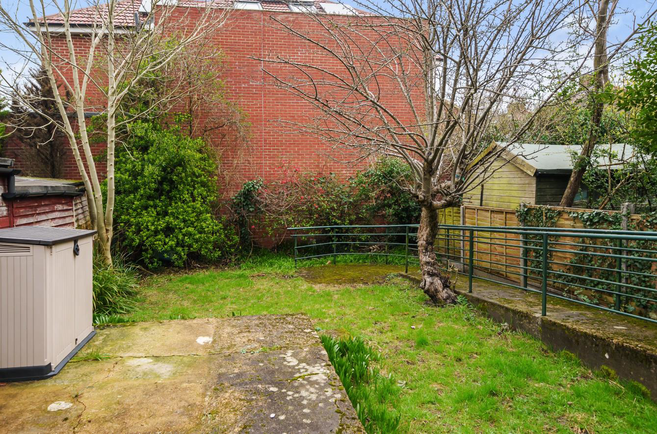 Methuen Road, Edgware, HA8, photo 9
