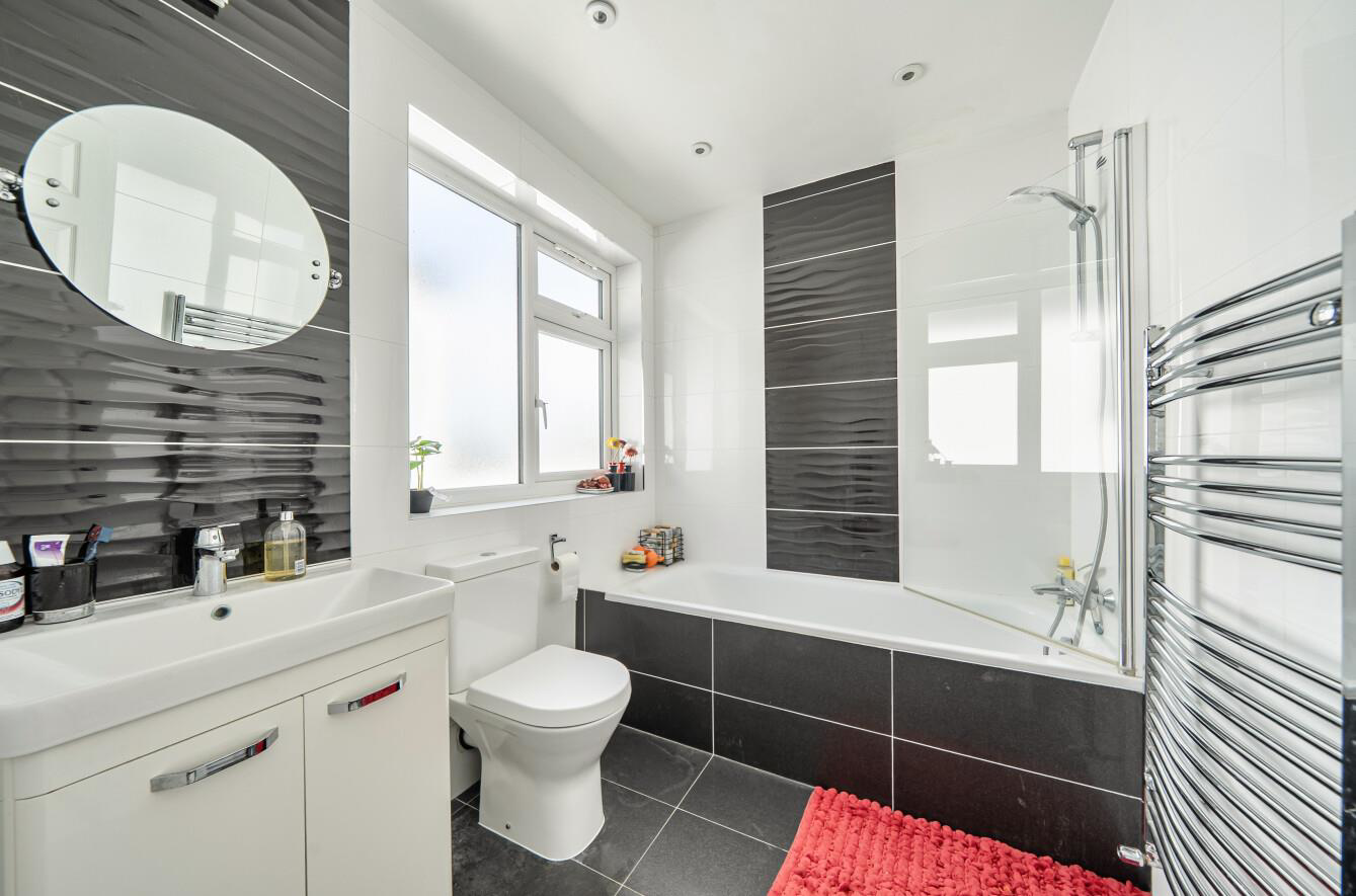 Bellamy Drive, Stanmore, HA7, photo 10