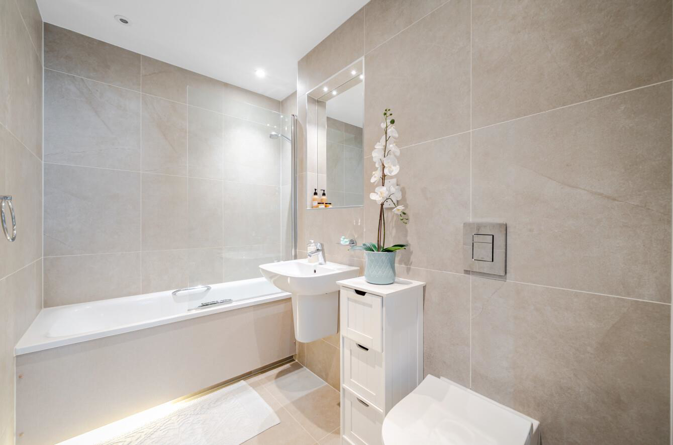 Buckingham House East, Stanmore, HA7, photo 8
