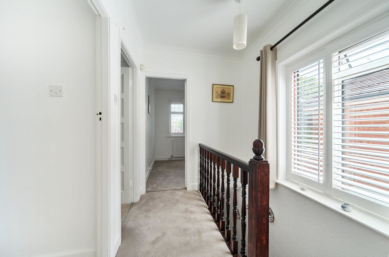 St Andrews Drive, Stanmore, HA7, photo 14