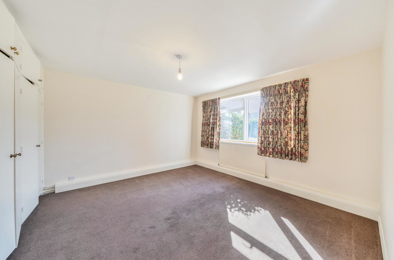 Davidson Frost-Wellings, DFW, Hardwick Court, Bedr